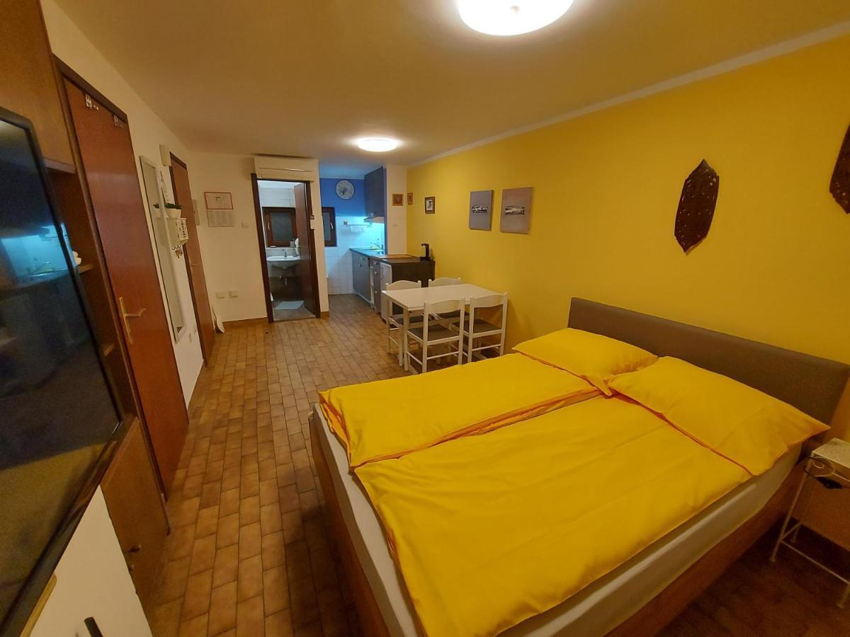 Terra Apartments Piran Luaran gambar