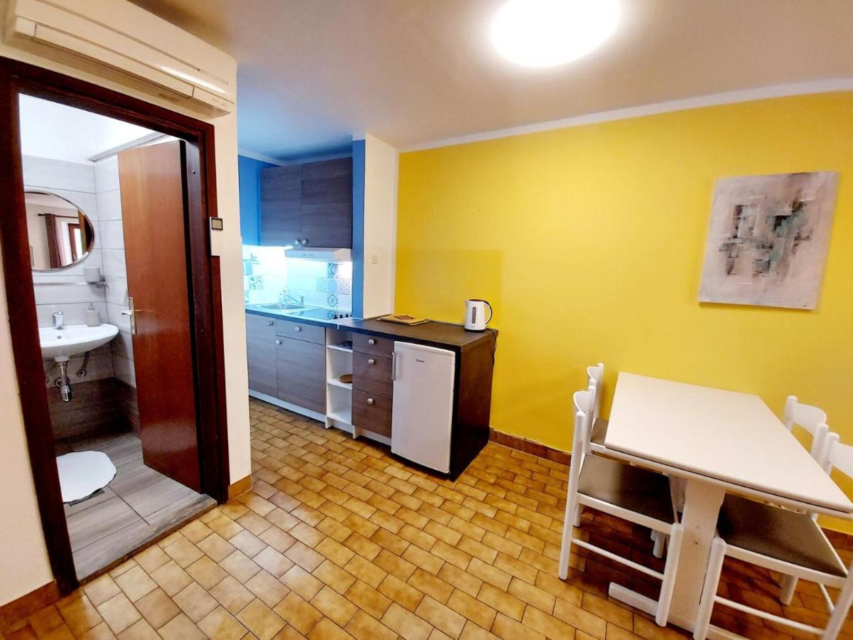 Terra Apartments Piran Luaran gambar